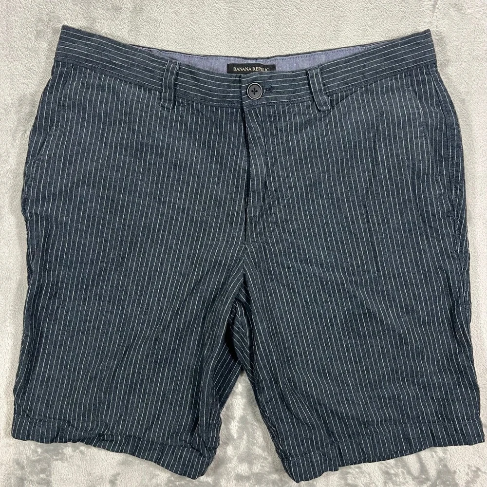 BANANA REPUBLIC Aiden Shorts Mens 32 Blue Pinstripe Linen Cotton 8in Summer